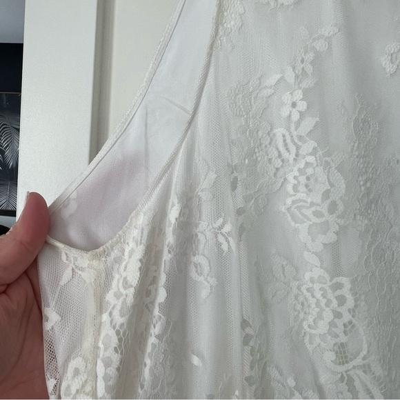 Alice + Olivia lace embellished dress, size L, never worn - Picture 11 of 13